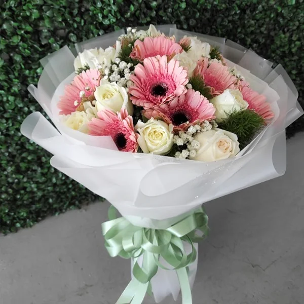Roses and Gerberas Bouquet